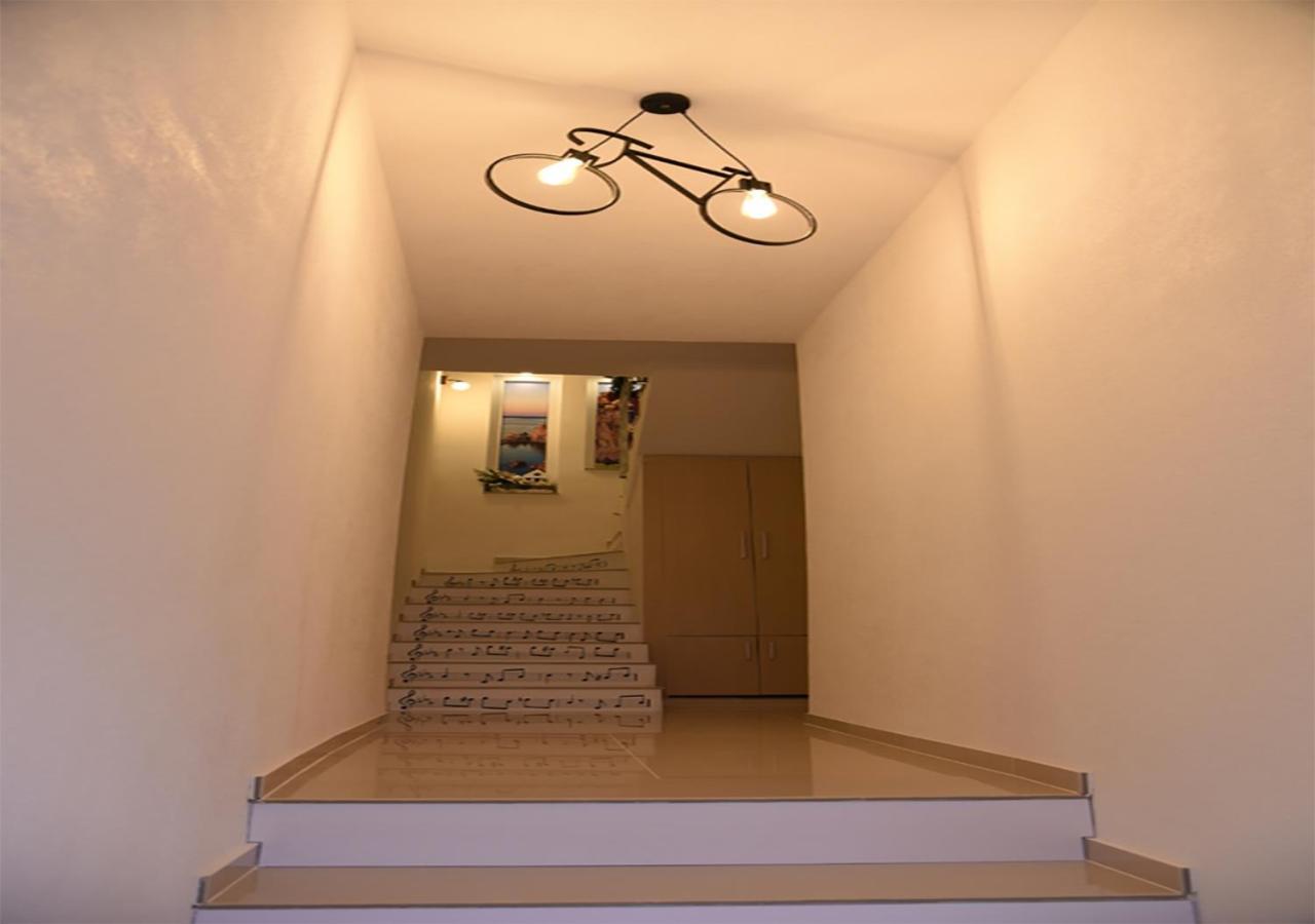 Vero Comfort Apartment オフリド エクステリア 写真